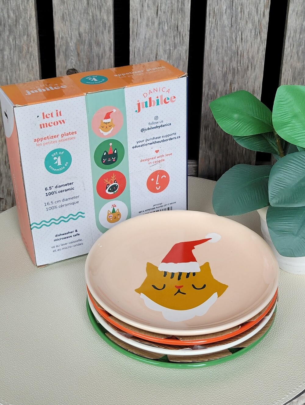Danica Jubilee Whimsy Cat Holiday Appetizer Plates- Let It Meow Design